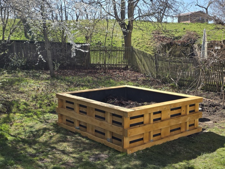 Weiterer Innenausbau im April 2026